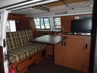 VW T2 Westfalia Berlin