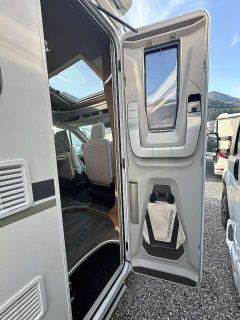 Weinsberg Sonstige Cara Loft Ford 550 MF Sonderpreis € 81.405,- , Listenpreis € 94.443,- , Exportpreis € 58.306,-