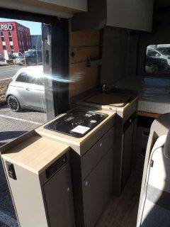 Ford Sonstige Innovan 590