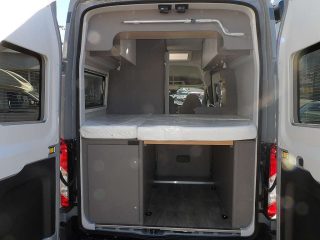 Ford Sonstige Innovan 590