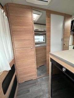 Weinsberg Sonstige X- Cursion Van 500 LT EDITON [PEPPER] Sonderpreis € 79.999,- , Listenpreis € 111.294,- , Exportpreis € 50000,-