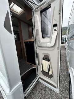 Weinsberg Sonstige X- Cursion Van 500 LT EDITON [PEPPER] Sonderpreis € 79.999,- , Listenpreis € 111.294,- , Exportpreis € 50000,-