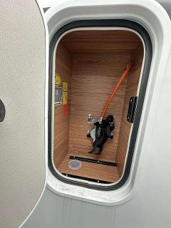 Weinsberg Sonstige X- Cursion Van 500 LT EDITON [PEPPER] Sonderpreis € 79.999,- , Listenpreis € 111.294,- , Exportpreis € 50000,-