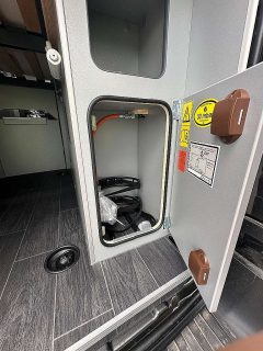 Weinsberg Sonstige Cara Tour Ford 600MQ Sonderpreis € 69.999,- ,  Listenpreis 89.325,- , Exportpreis € 50.000,-