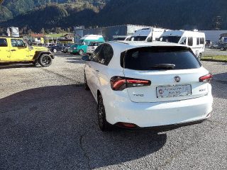 Fiat Tipo Hybrid 130 eDCT7 Tipo