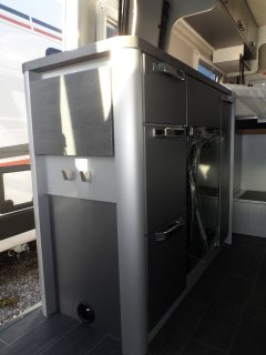 Weinsberg CaraBus GREY 600 ME Edition [Fire]