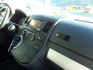 VW Multivan Comfortline 2,0 BMT BiTDI D-PF DSG